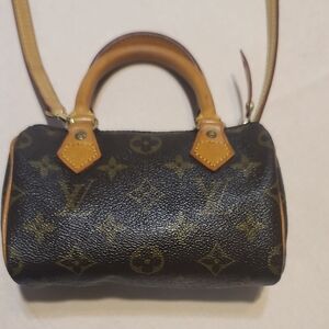 Louis Vuitton Speedy NANO